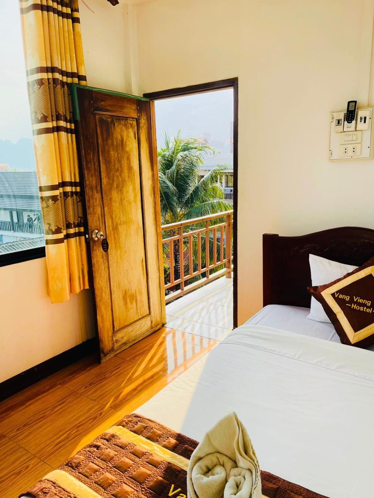 Alisona Hostel Ванг Виенг Екстериор снимка